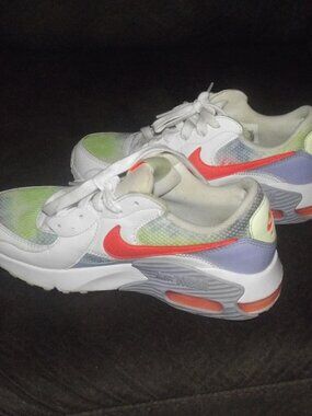 Nice Pair of Ladies Nike Air Max Ty Dye Sneakers-sz 8.5
